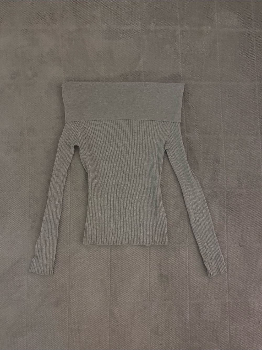 Ardene Off-the-Shoulder Ribbed Sweater - Gray - Picture 2 of 3